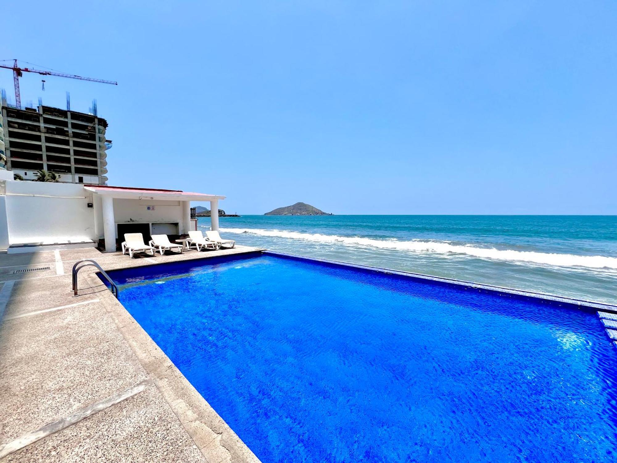 Marina Del Sol 402 Vista Al Mar Apartment Mazatlan Bagian luar foto