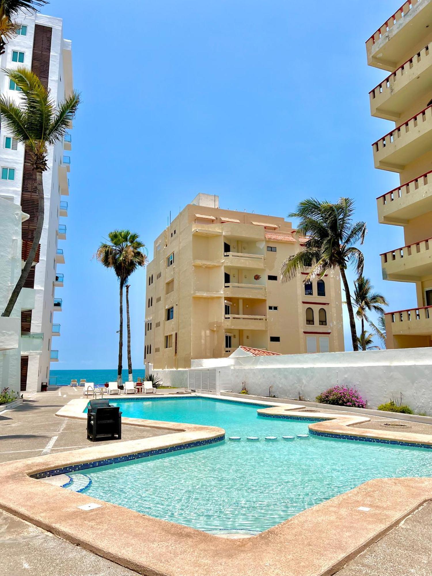 Marina Del Sol 402 Vista Al Mar Apartment Mazatlan Bagian luar foto