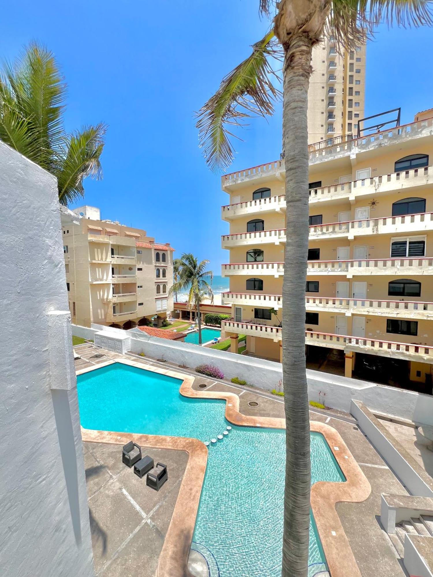 Marina Del Sol 402 Vista Al Mar Apartment Mazatlan Bagian luar foto